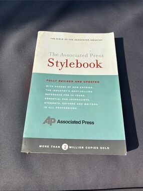 〰️Associated Press Stylebook〰️📖📚